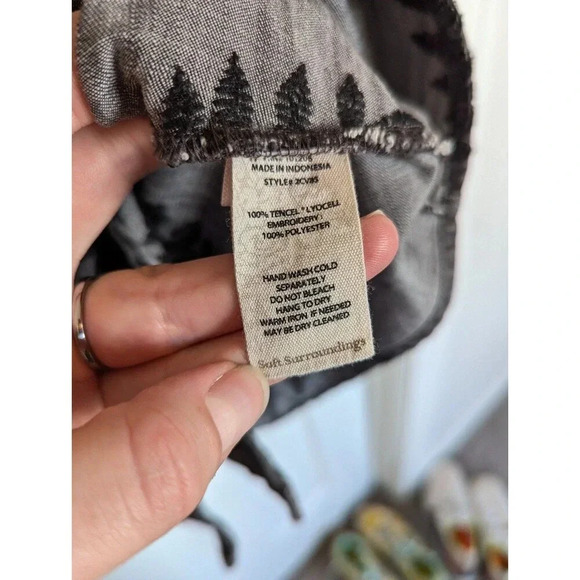 Soft Surroundings Papyrus Chambray Button Down Shirt sz L - Picture 5 of 5